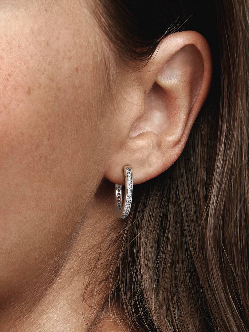 Pendientes logo Pandora