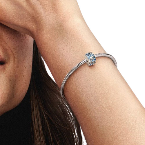 Clip Pluma Curvada en Pavé