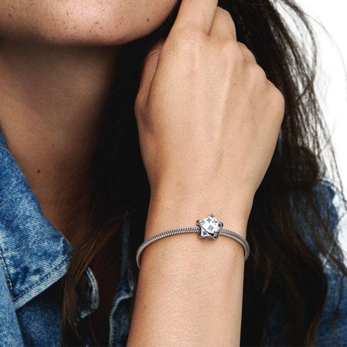 Charm Estrella Brillante Llamativa