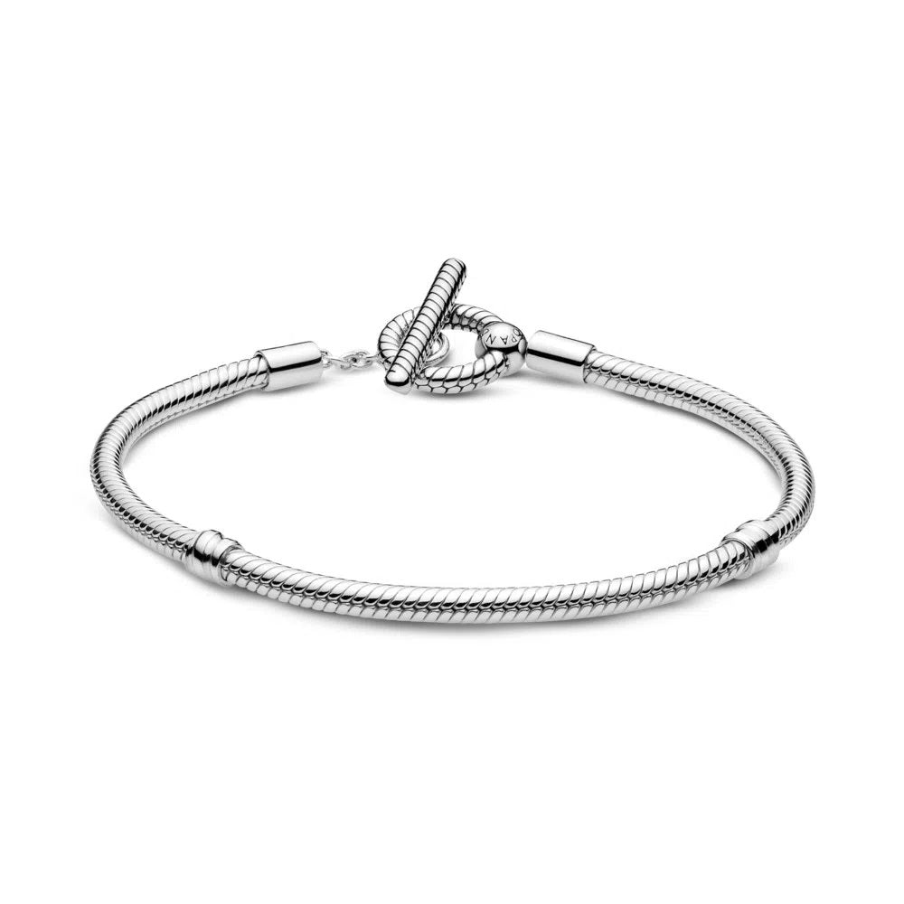 Brazalete cadena de serpiente con barra T Pandora Moments