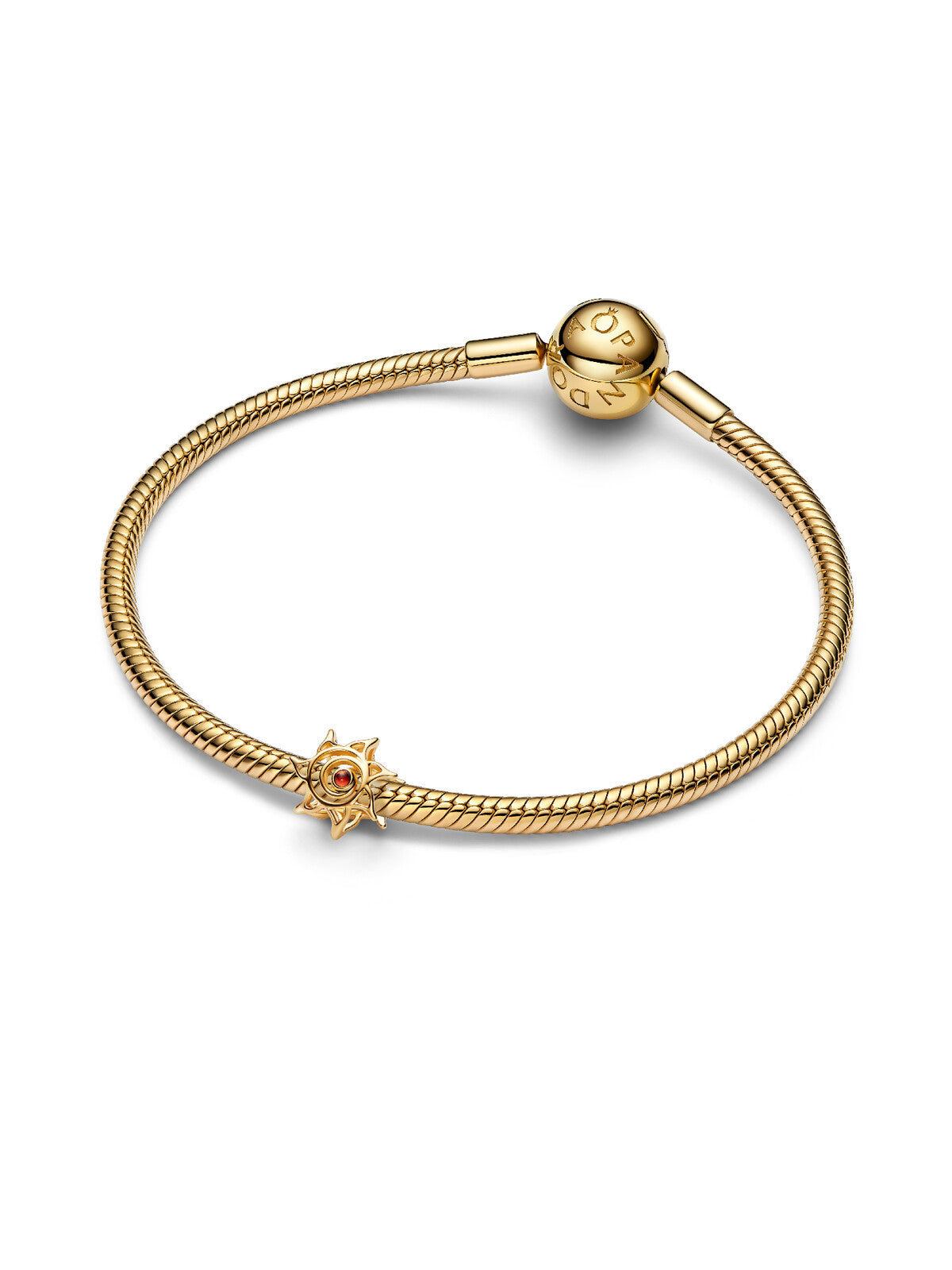 Charm Sol Calado - En pulsera