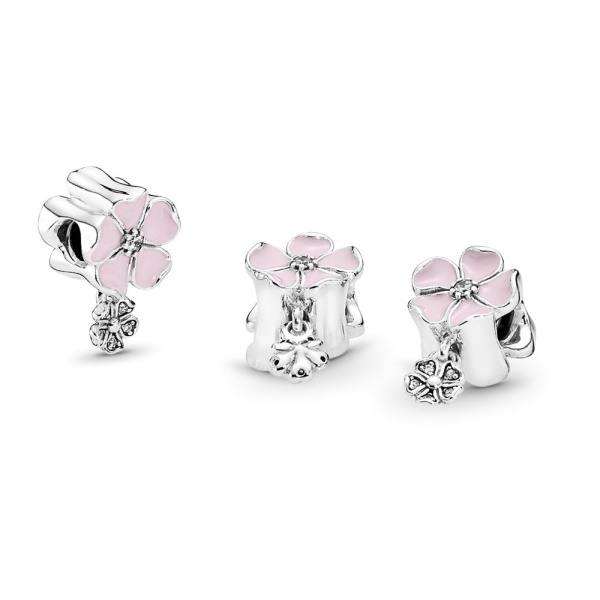 Poemas de flores, esmalte rosado y cz clara