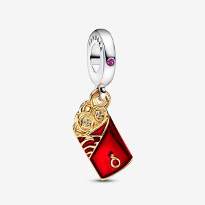 Charm Colgante Sobre Rojo en Dos Tonos