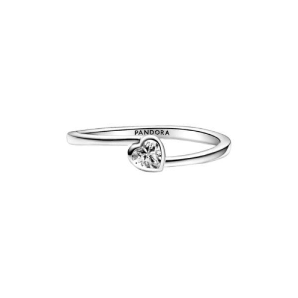 Anillo Corazón Solitario Transparente Inclinado