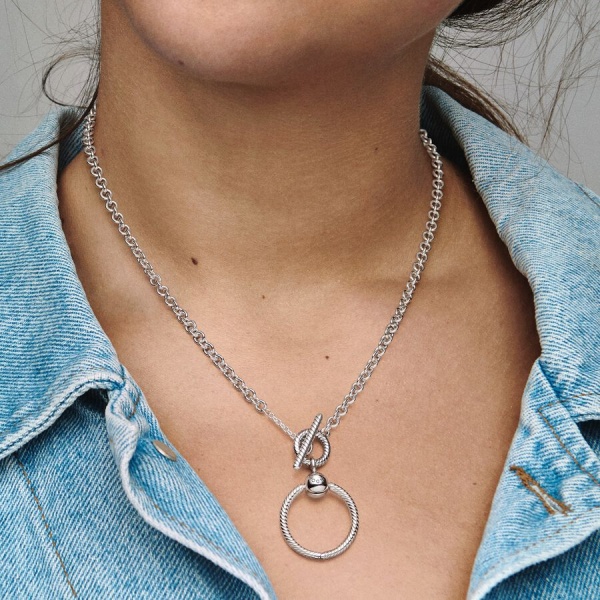 Collar con Colgante O Pandora en forma de T