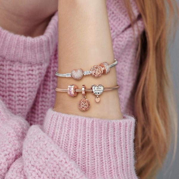 Charm Hearts All Over