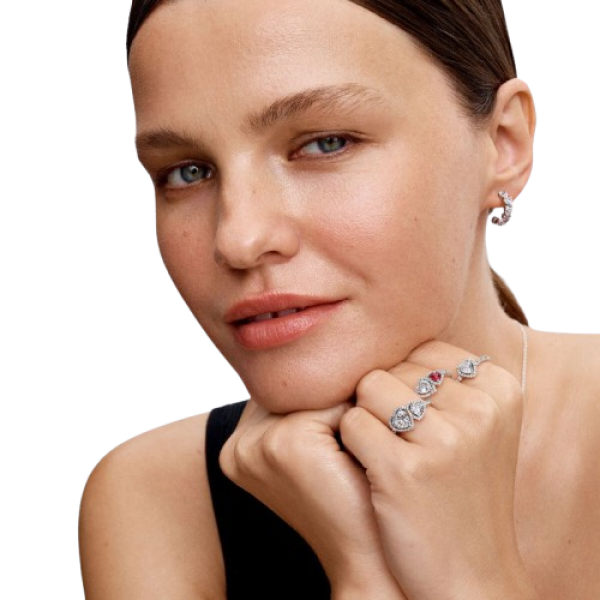 Anillo Corazones Halo Brillante
