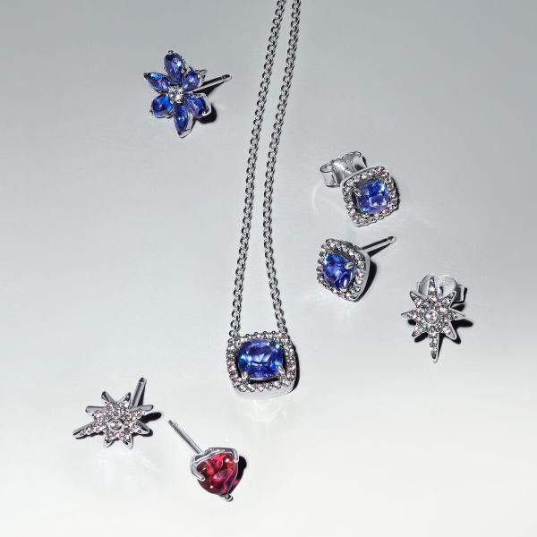 Collar Halo Azul Cuadrado Brillante