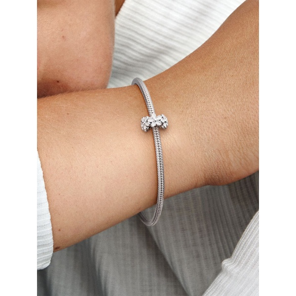 Charm Separador Margarita Blanca